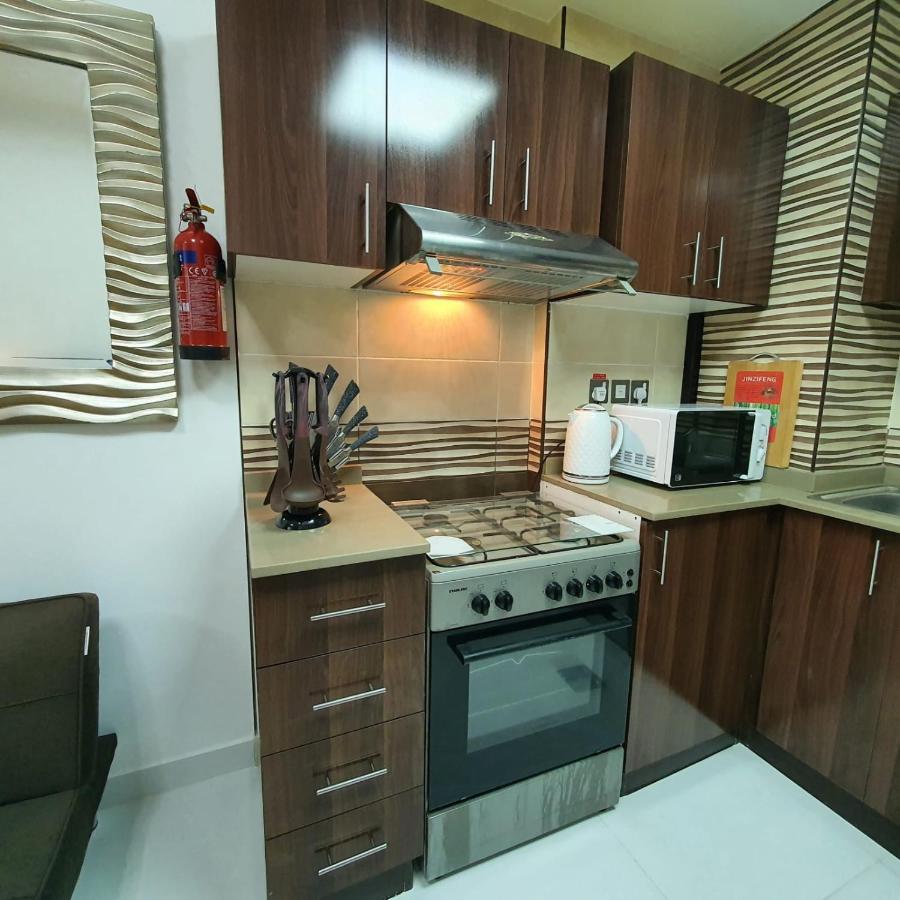 Beautiful Studio Appartment Near Dubai Global Village المظهر الخارجي الصورة